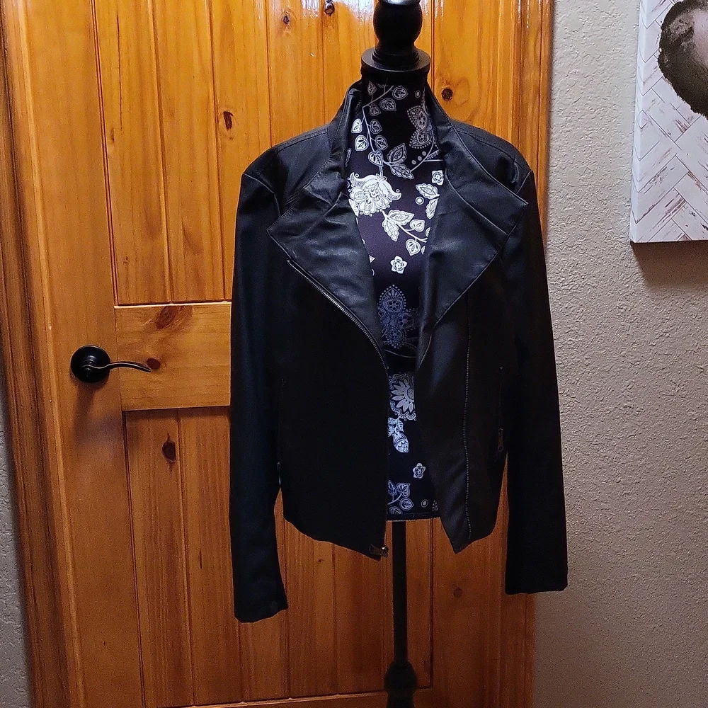 NWOT Marc New York Andrew Marc XXL Black Faux Leather Jacket - Picture 1 of 7